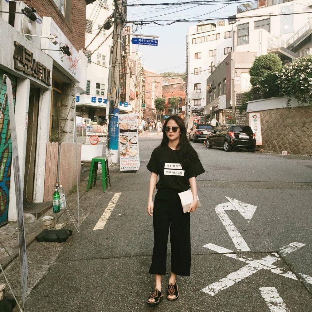 instagram.com/mina_world_