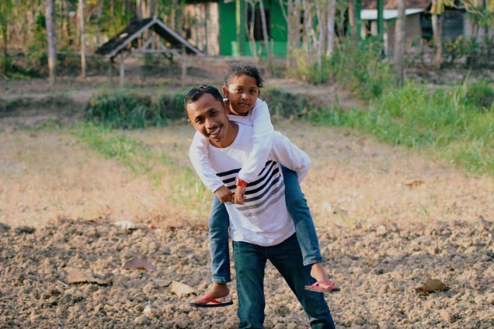 Instagram.com/furrysetya