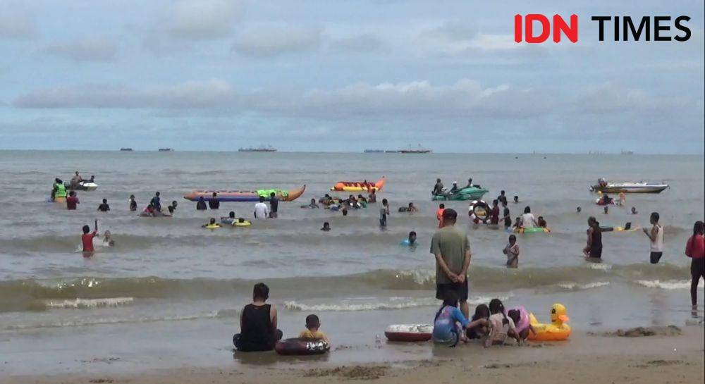 Pantai Manggar Balikpapan (IDN Times/M.Idris)