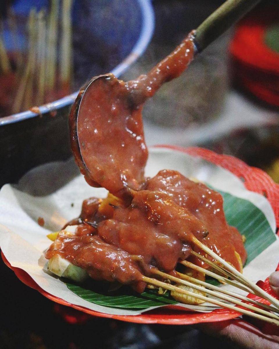 instagram.com/eatventure.inc