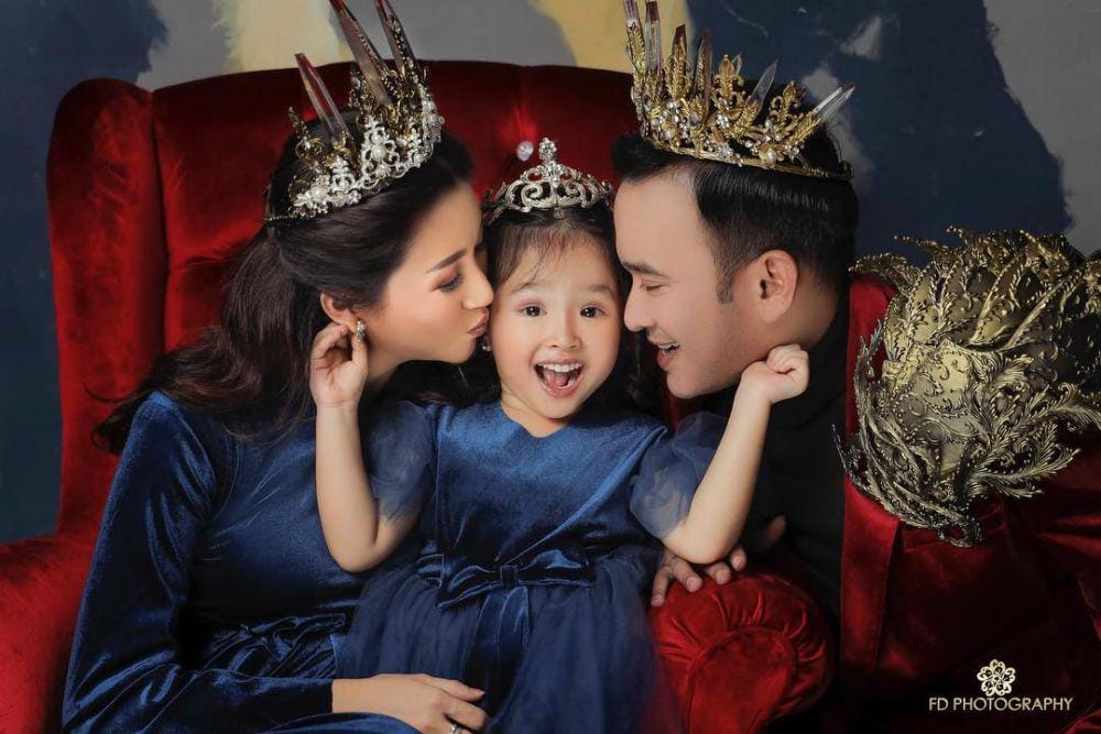 instagram.com/thaliaputrionsu