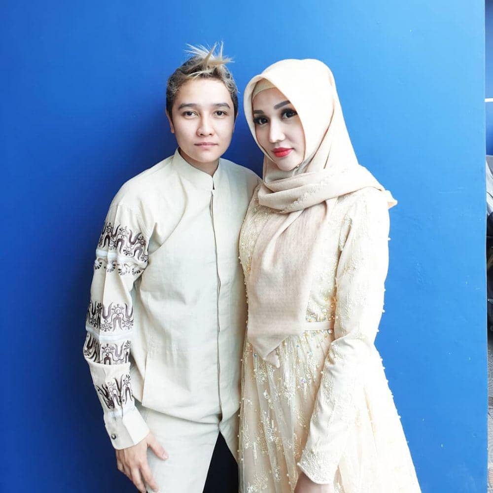 instagram.com/a13ash