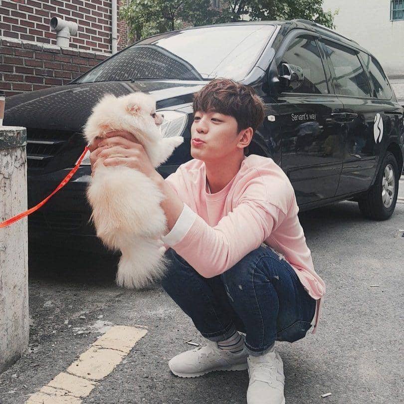 instagram.com/mingue.k