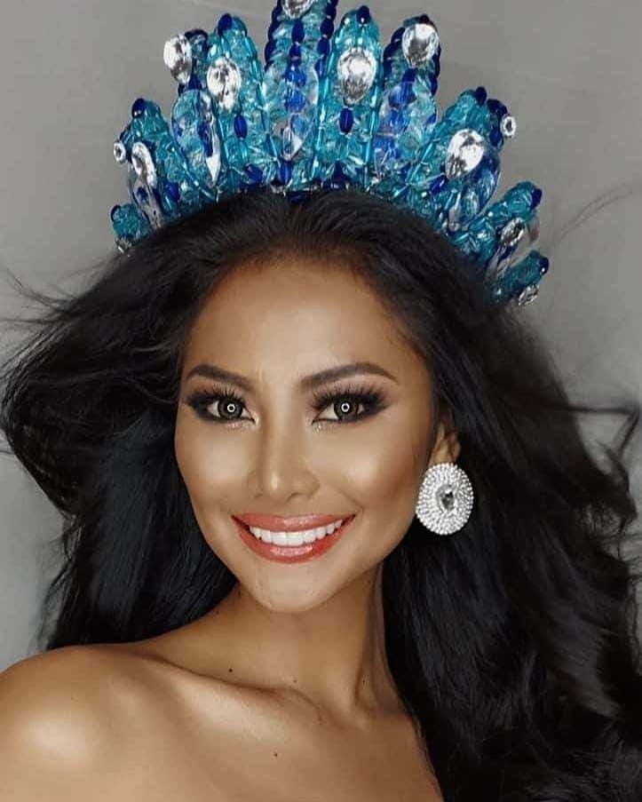 Instagram.com/jessarieblack