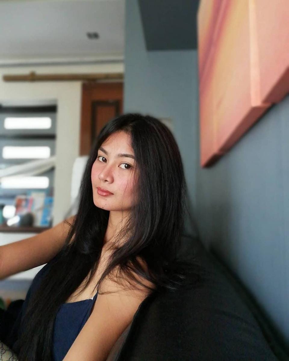 Instagram.com/jessarieblack