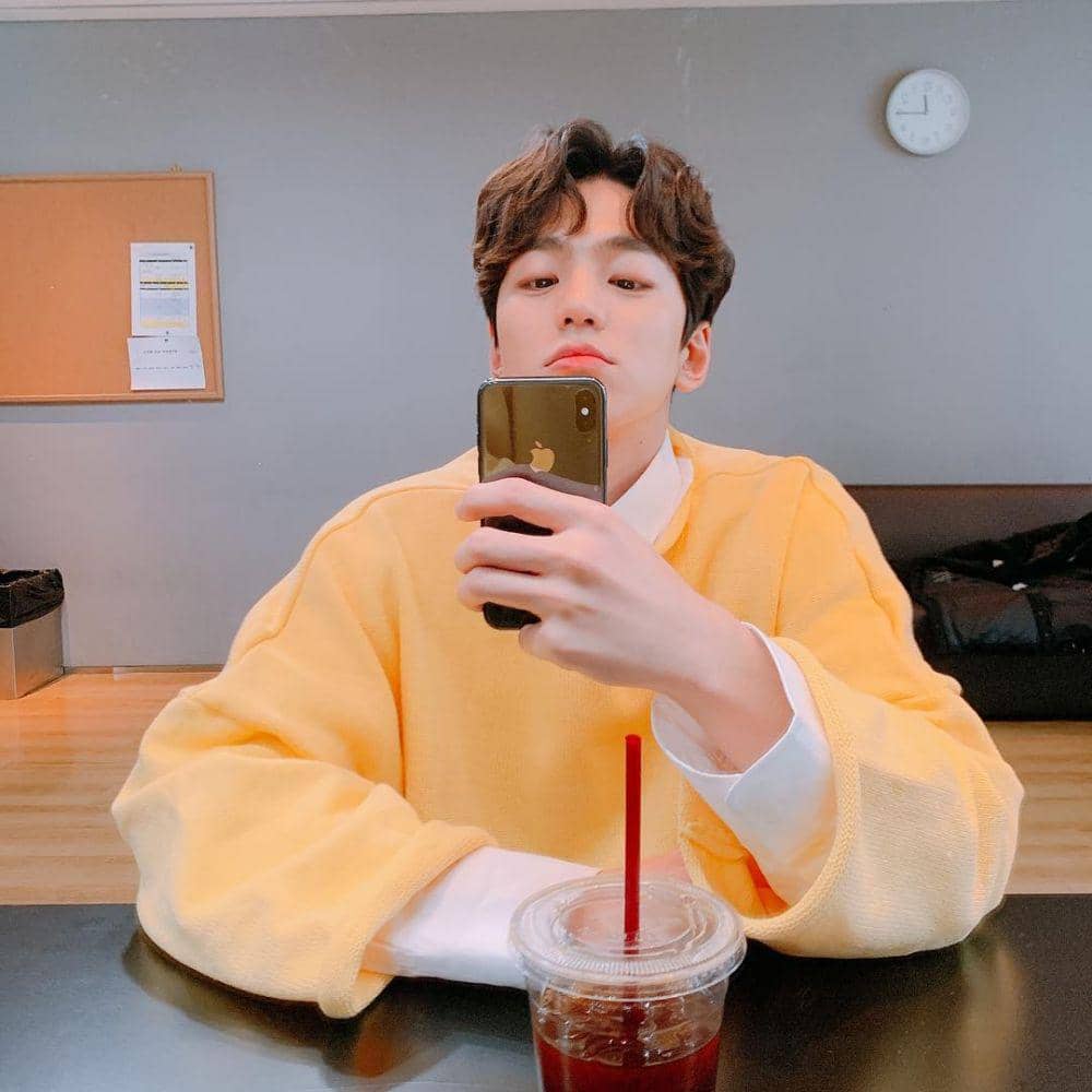 instagram.com/mingue.k