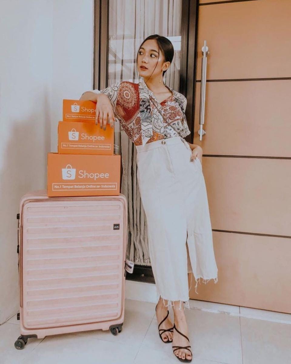 instagram.com/lalamarionmj