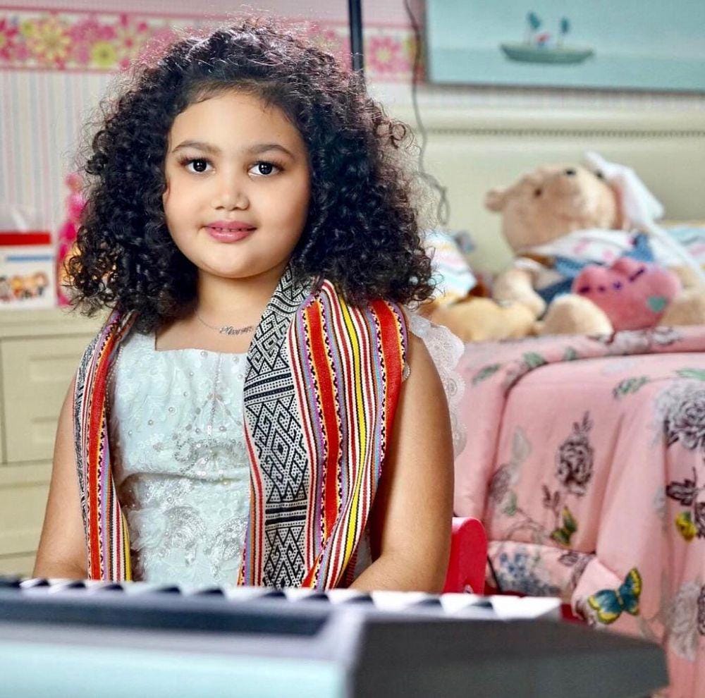 Instagram.com/krisdayantilemos