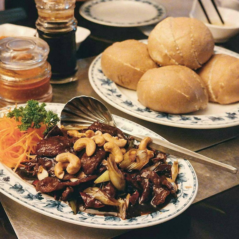 instagram.com/foodmaxindo