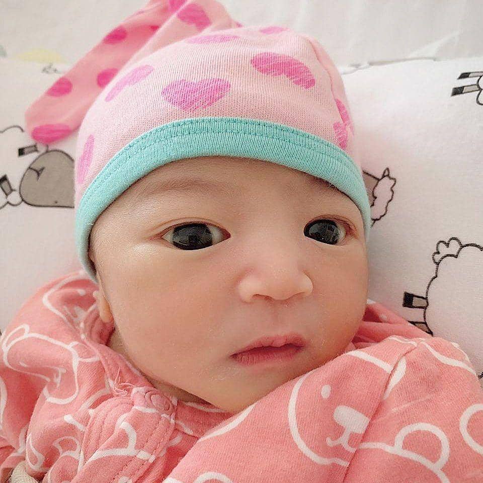 instagram.com/thaniaputrionsu