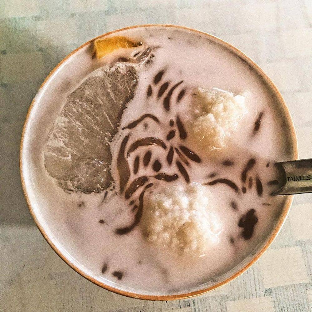 instagram.com/jajan_enaks