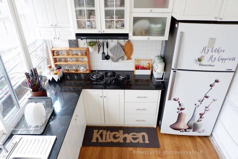 instagram.com/cherly25z