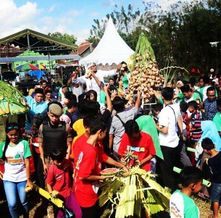 instagram.com/bupatinggalek