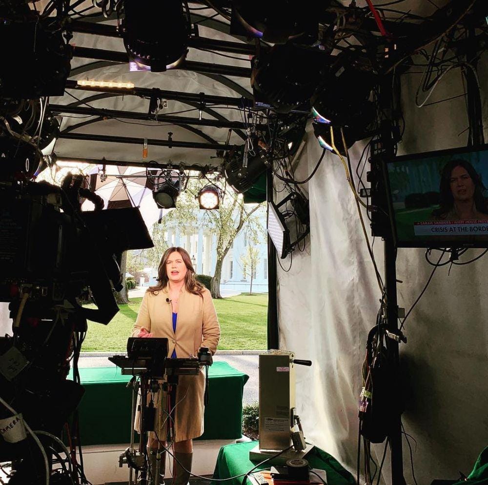 instagram.com/sarah_h_sanders