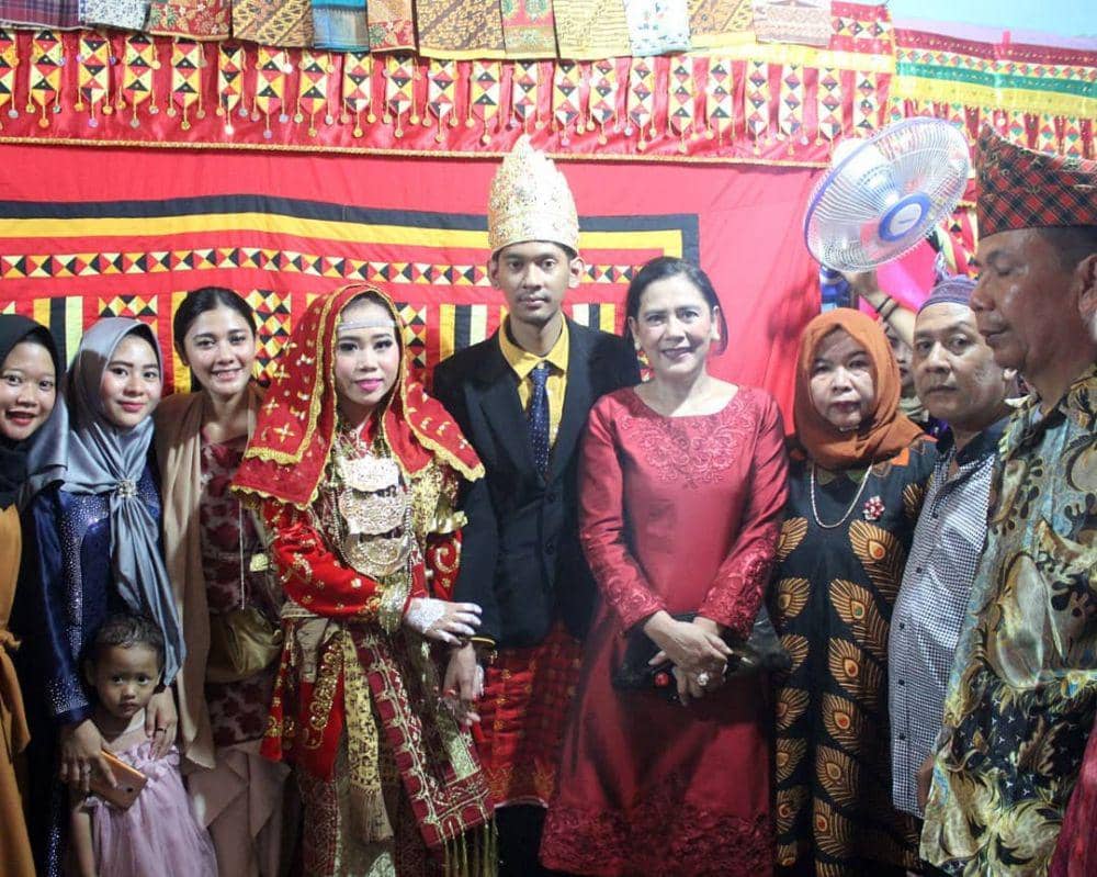 instagram.com/marissaputri1