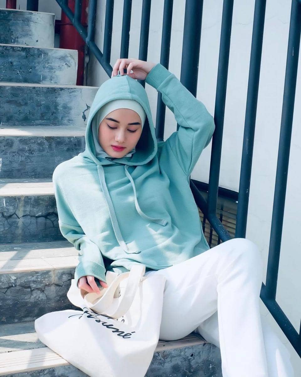 Instagram.com/dindahw