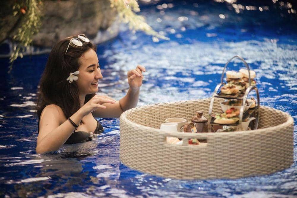 instagram.com/naonomnom