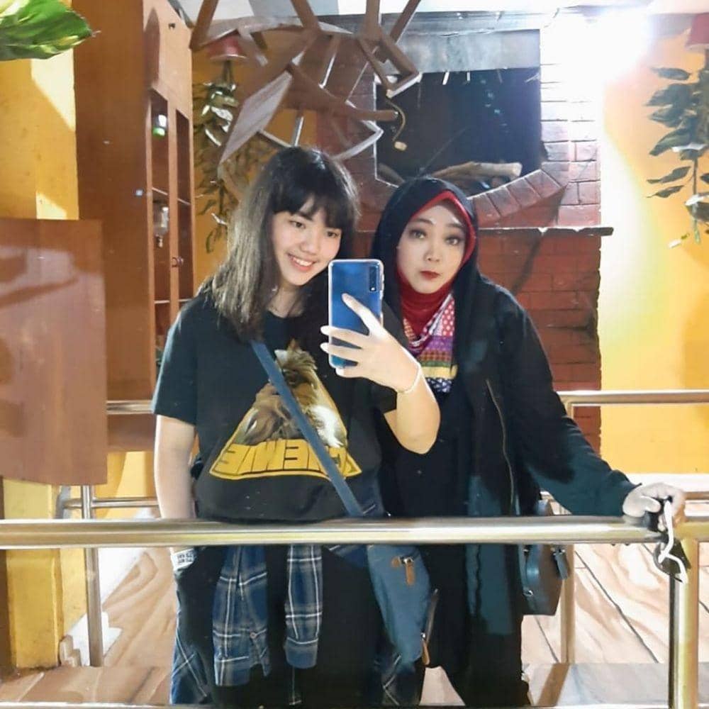 Instagram.com/rinagunawan28