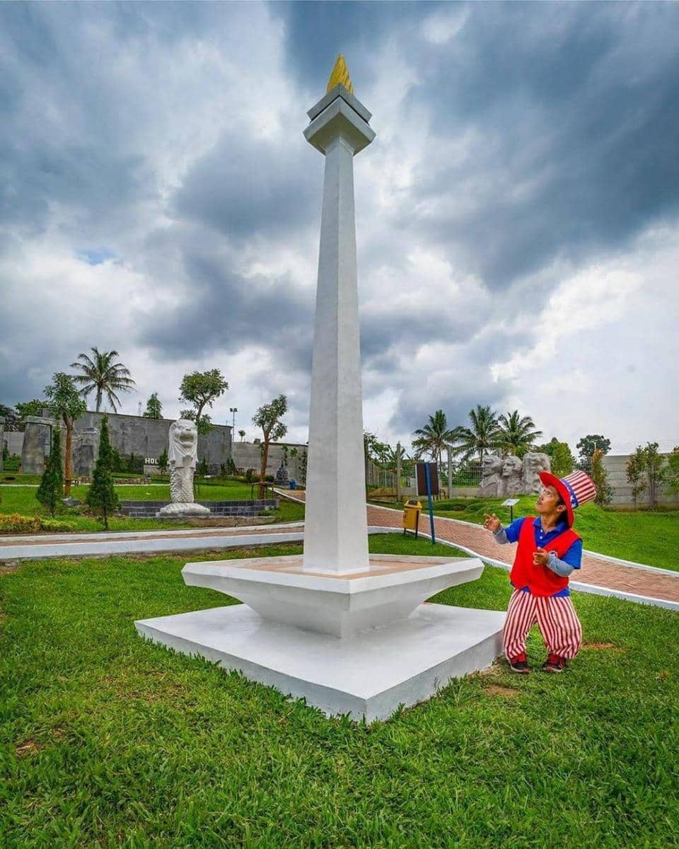 Instagram.com/wisatasemarang