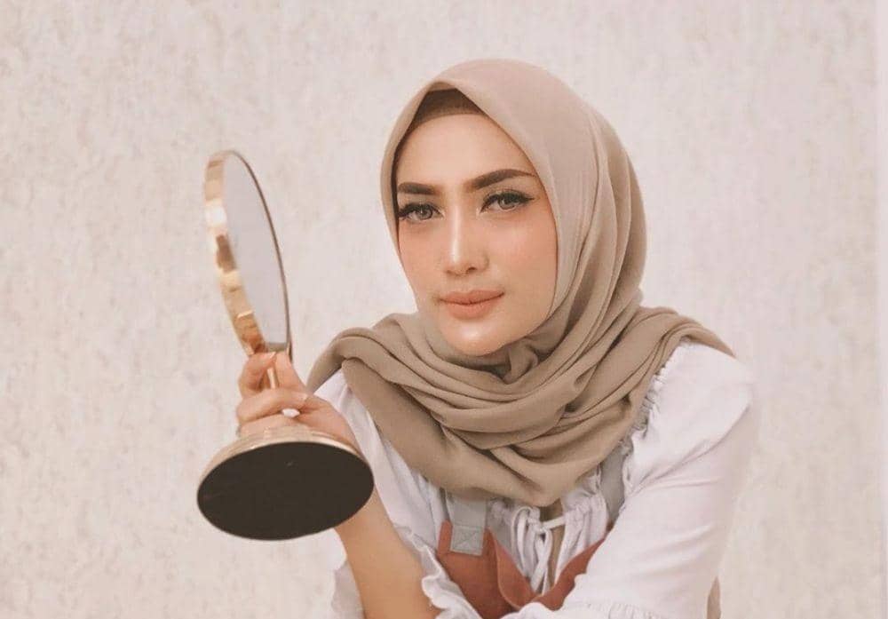 instagram.com/yulitamci5