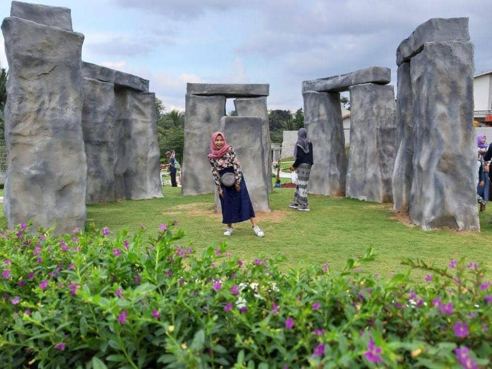 Instagram.com/yuniwahyuningsh