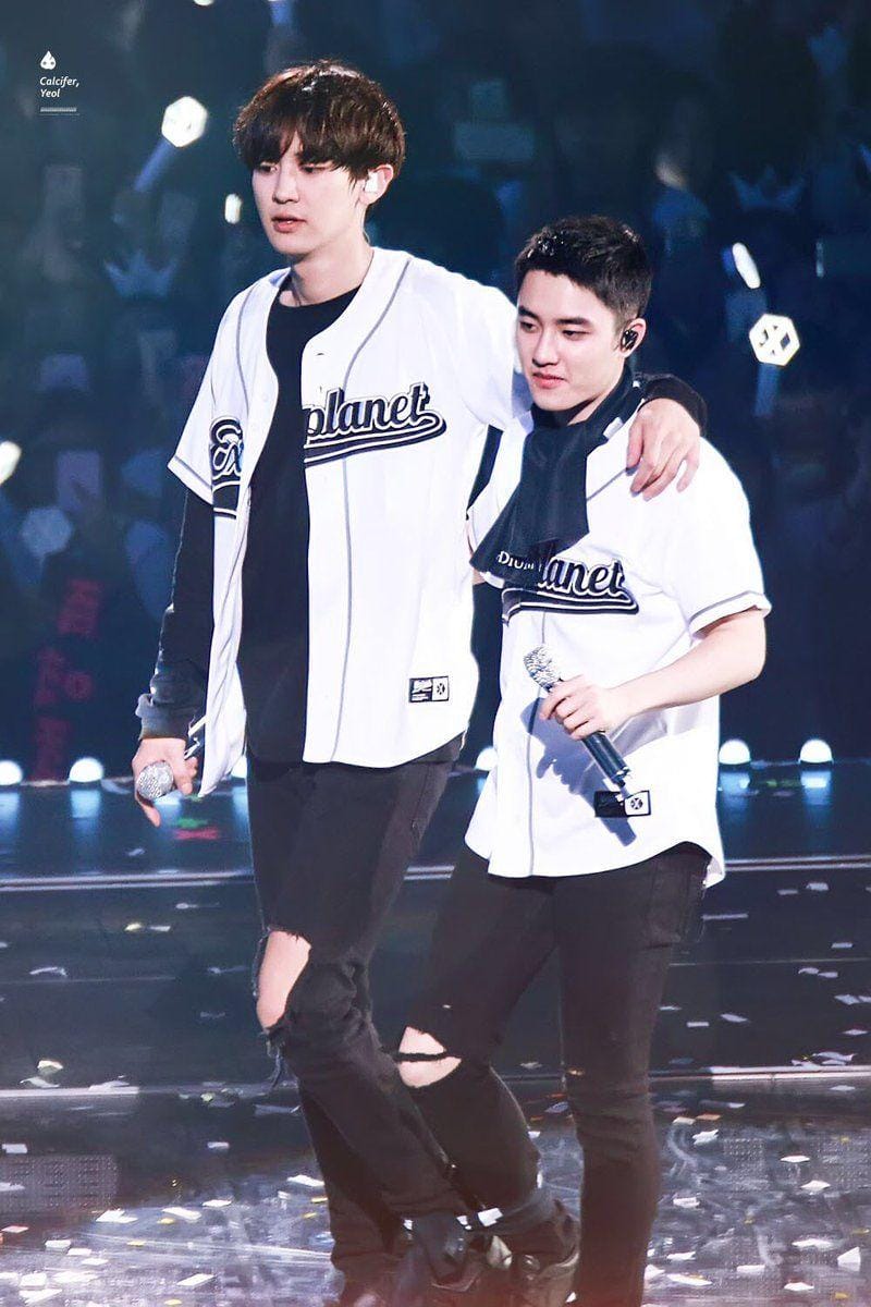 twitter.com/chanyeol_today