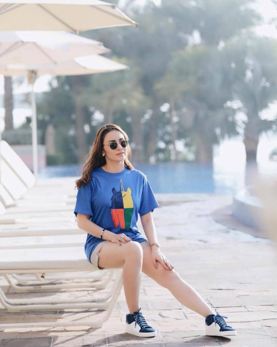 instagram.com/therealmomogeisha