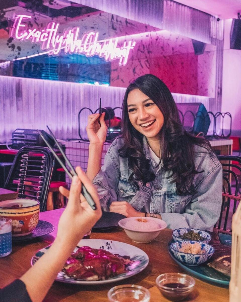 instagram.com/shakilaastari