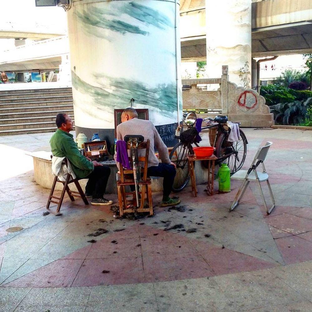 instagram.com/anne___boleyn