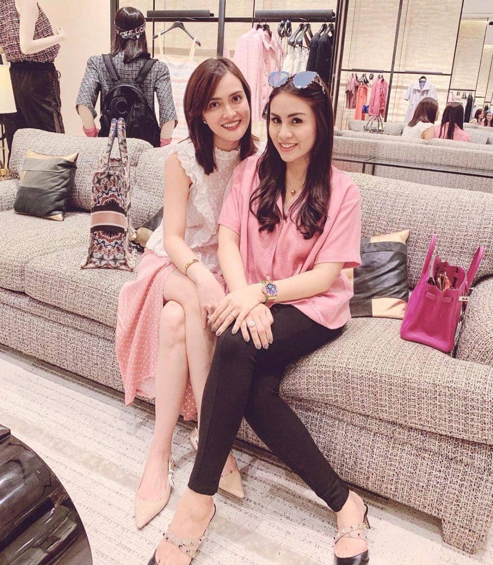 instagram.com/therealmomogeisha