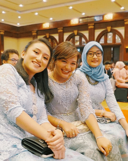 instagram.com/amelcarla