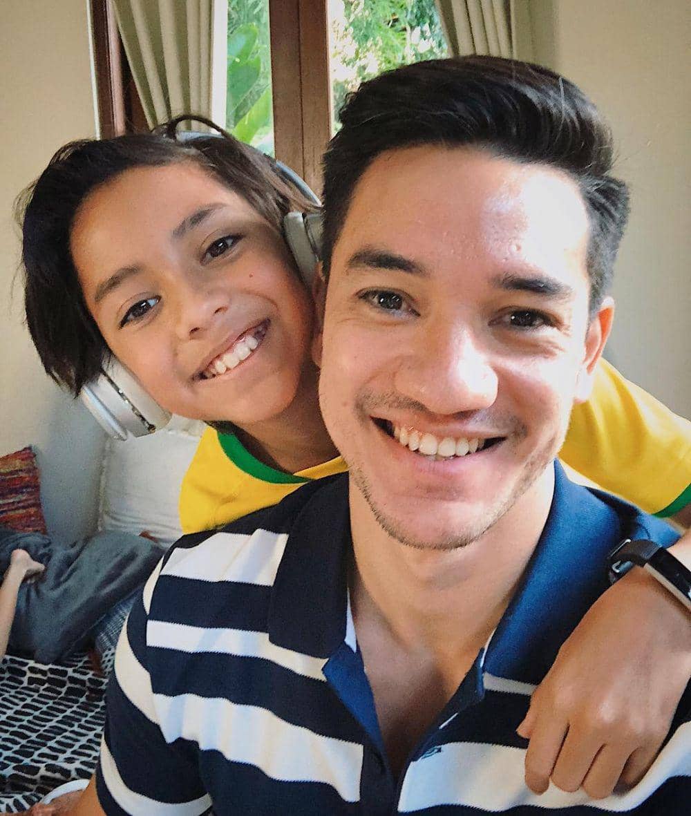 Instagram.com/andrew.white._