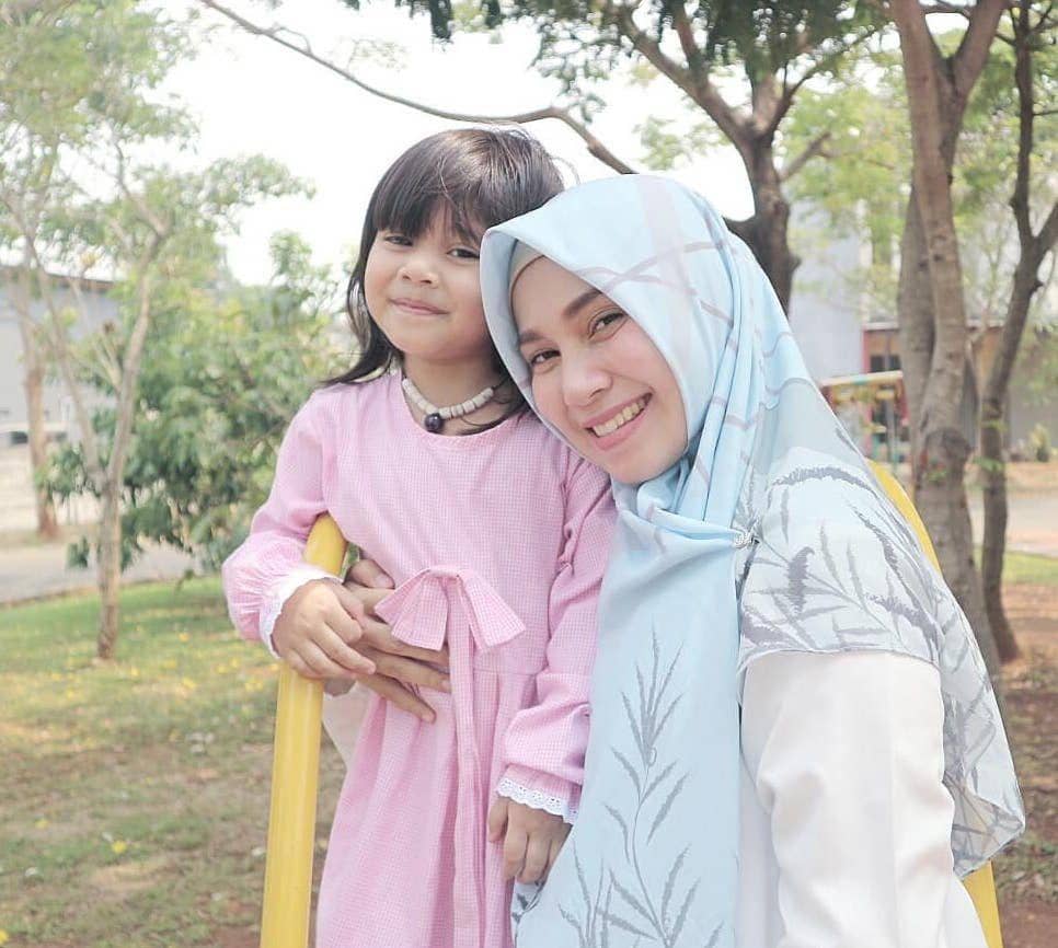 instagram.com/puputmelati