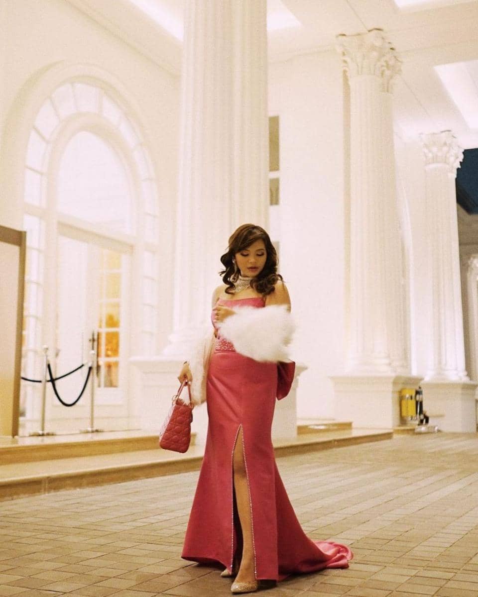 instagram.com/amelcarla