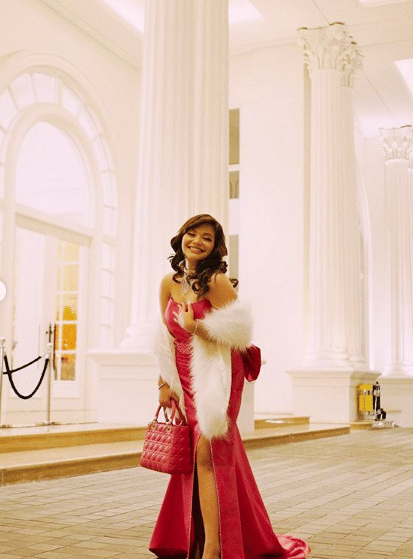 instagram.com/amelcarla