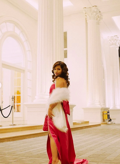 instagram.com/amelcarla