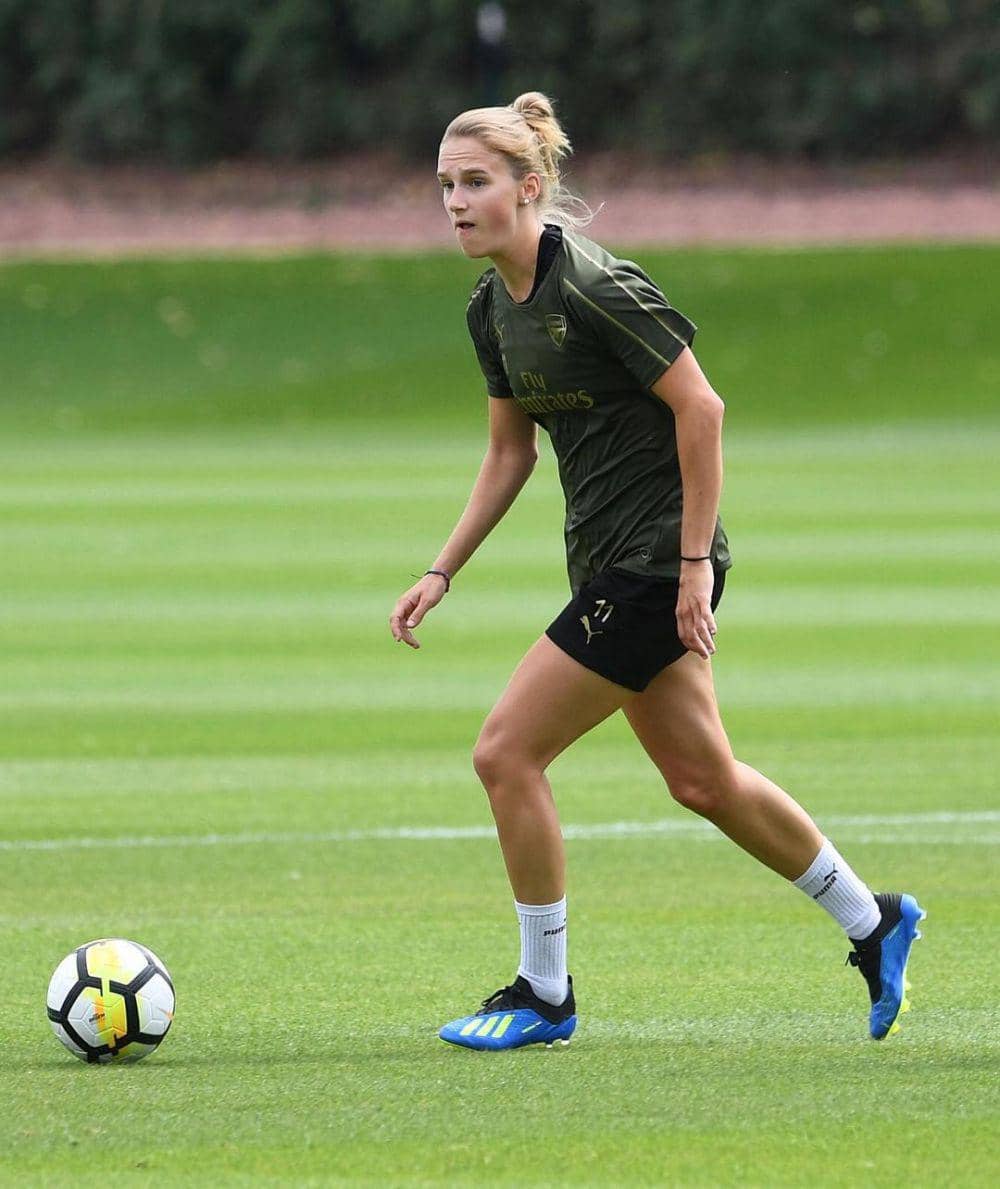 Instagram.com/viviannemiedema