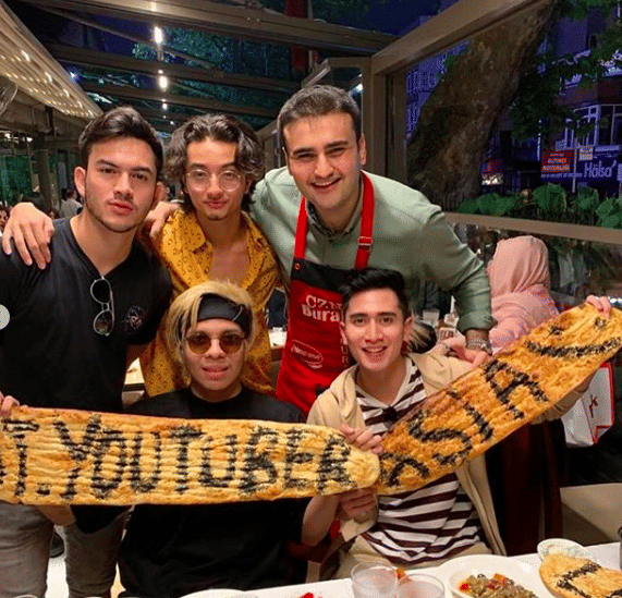 instagram.com/bramastavrl