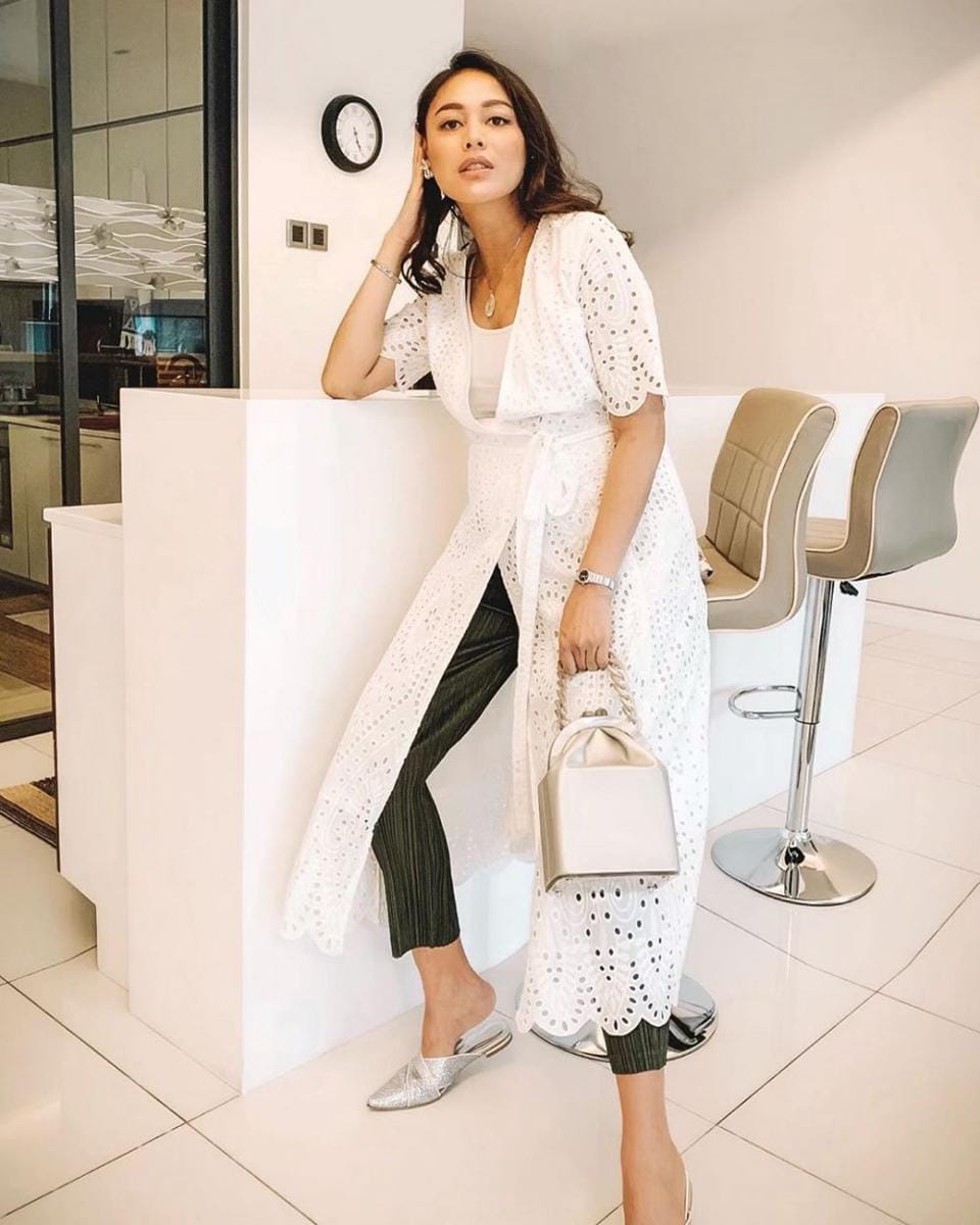 instagram.com/whulandary