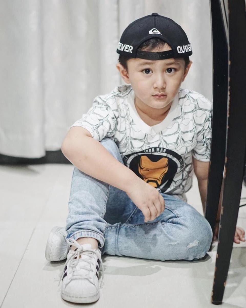 Instagram.com/angelalee87