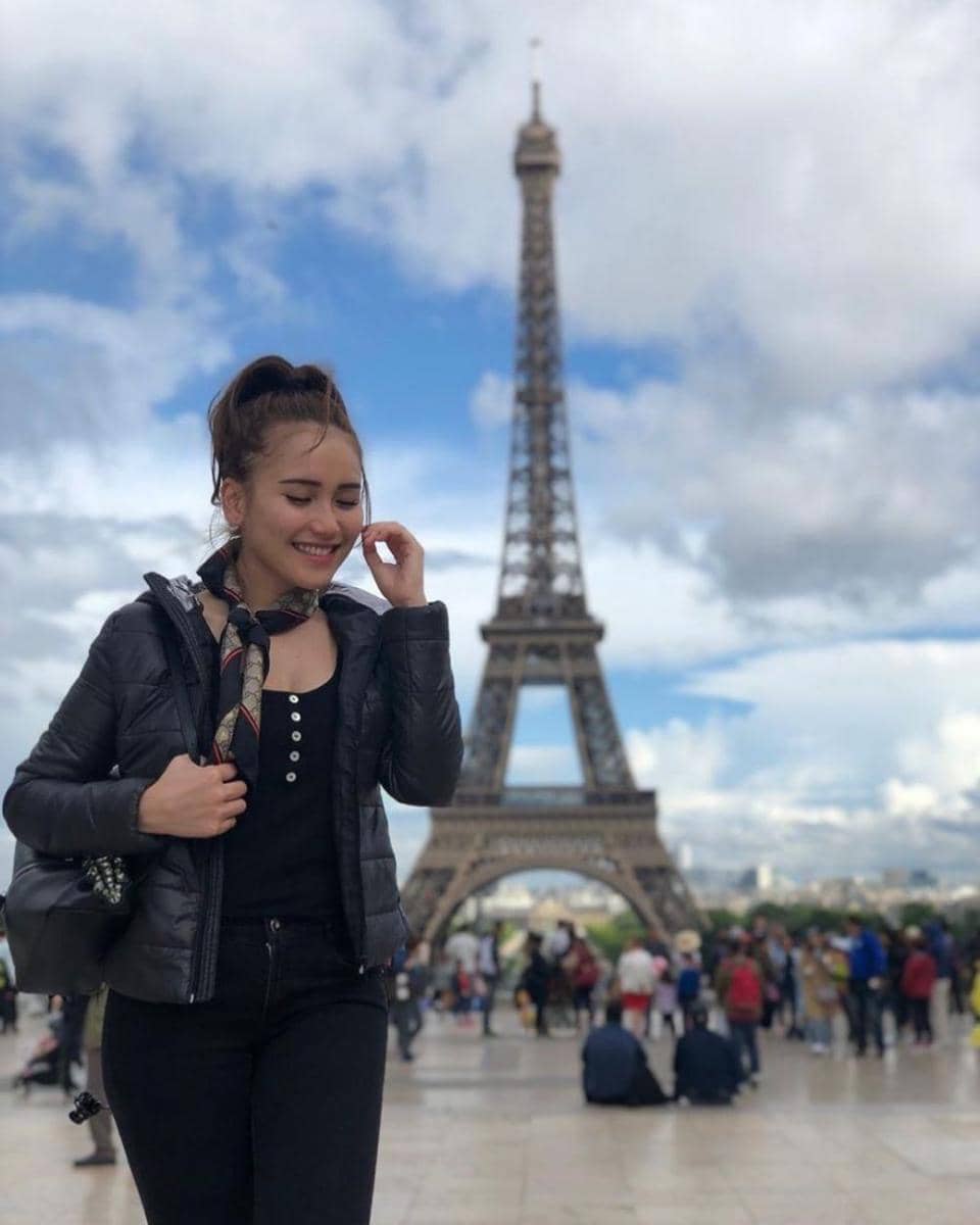 instagram.com/ayutingting92