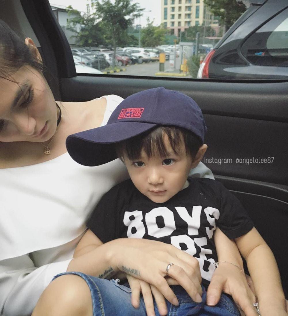Instagram/angelalee87