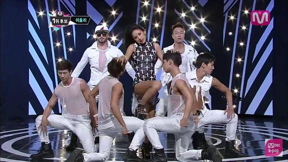 twitter.com/sZeviT18