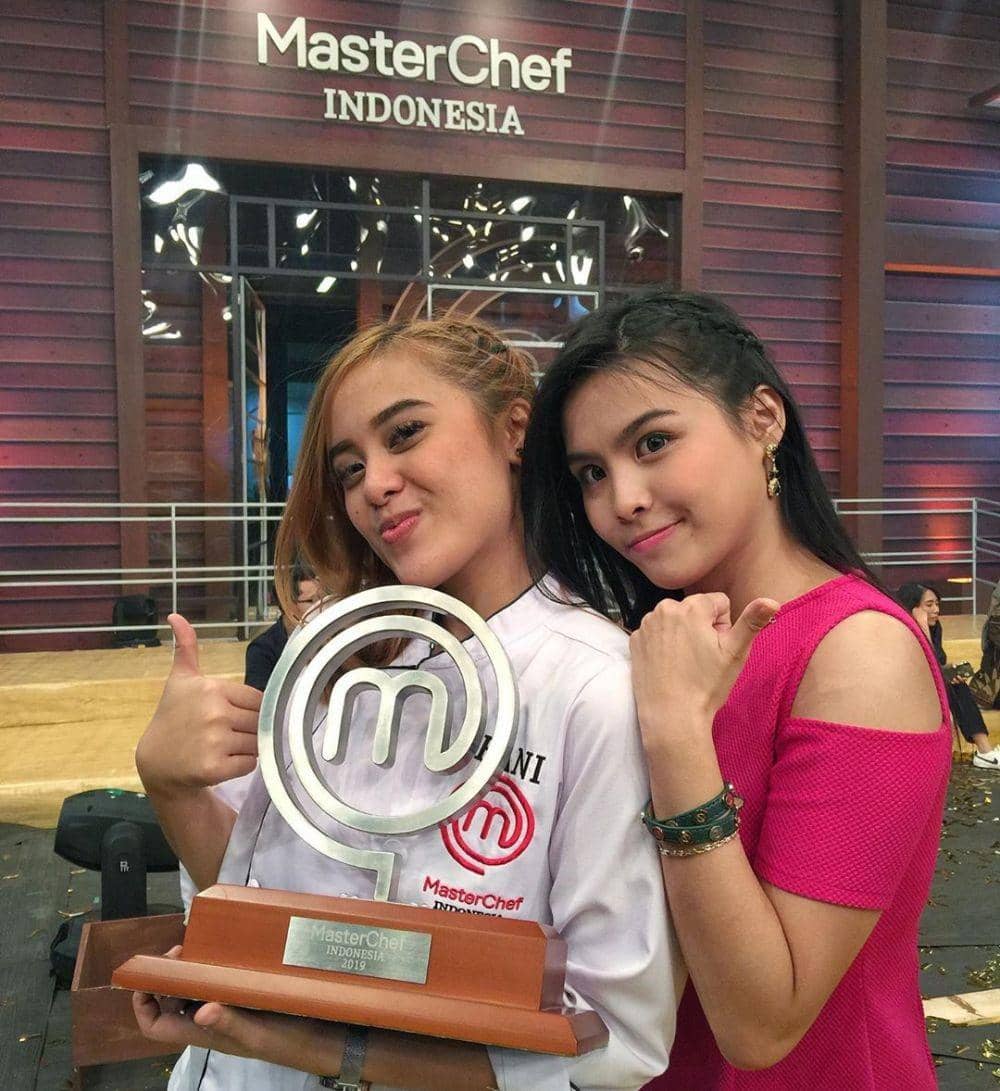 instagram.com/christinaribkat