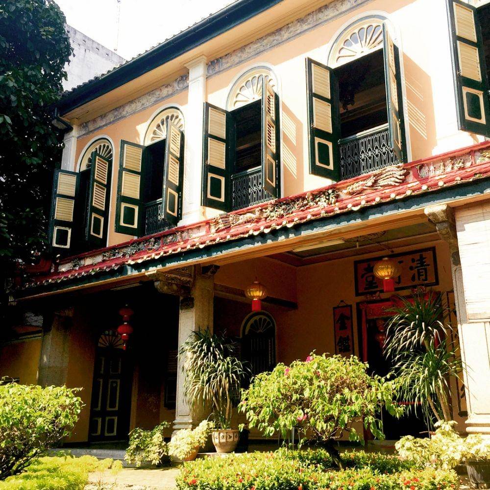 instagram.com/sheatravelnett