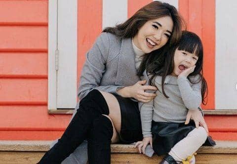 Instagram.com/gisel_la