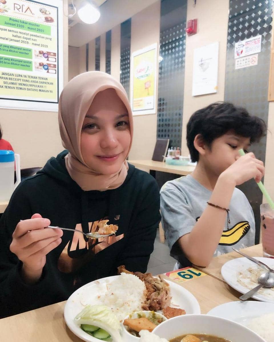 instagram.com/rachelmaryams