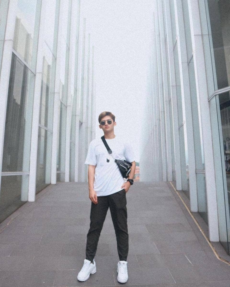 Instagram.com/ffelixshah