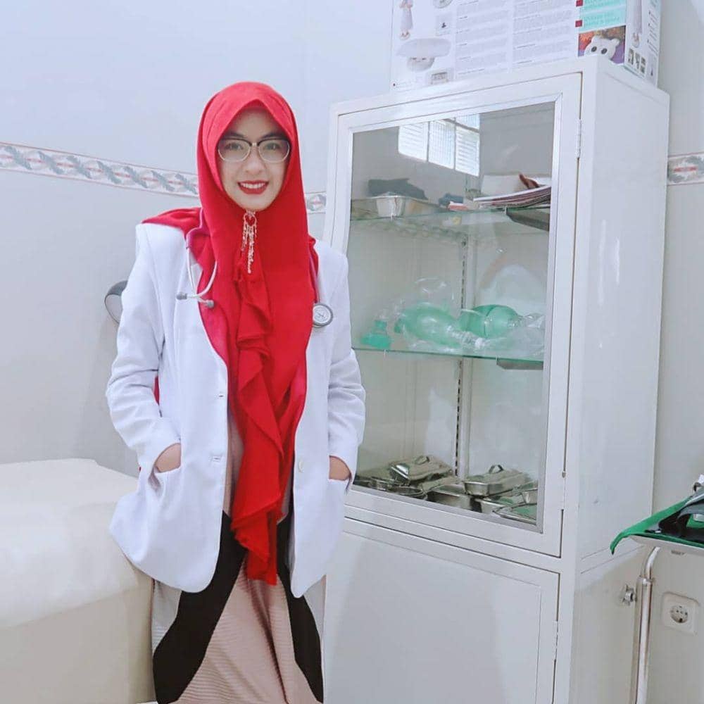 instagram.com/dr.shindyputri_