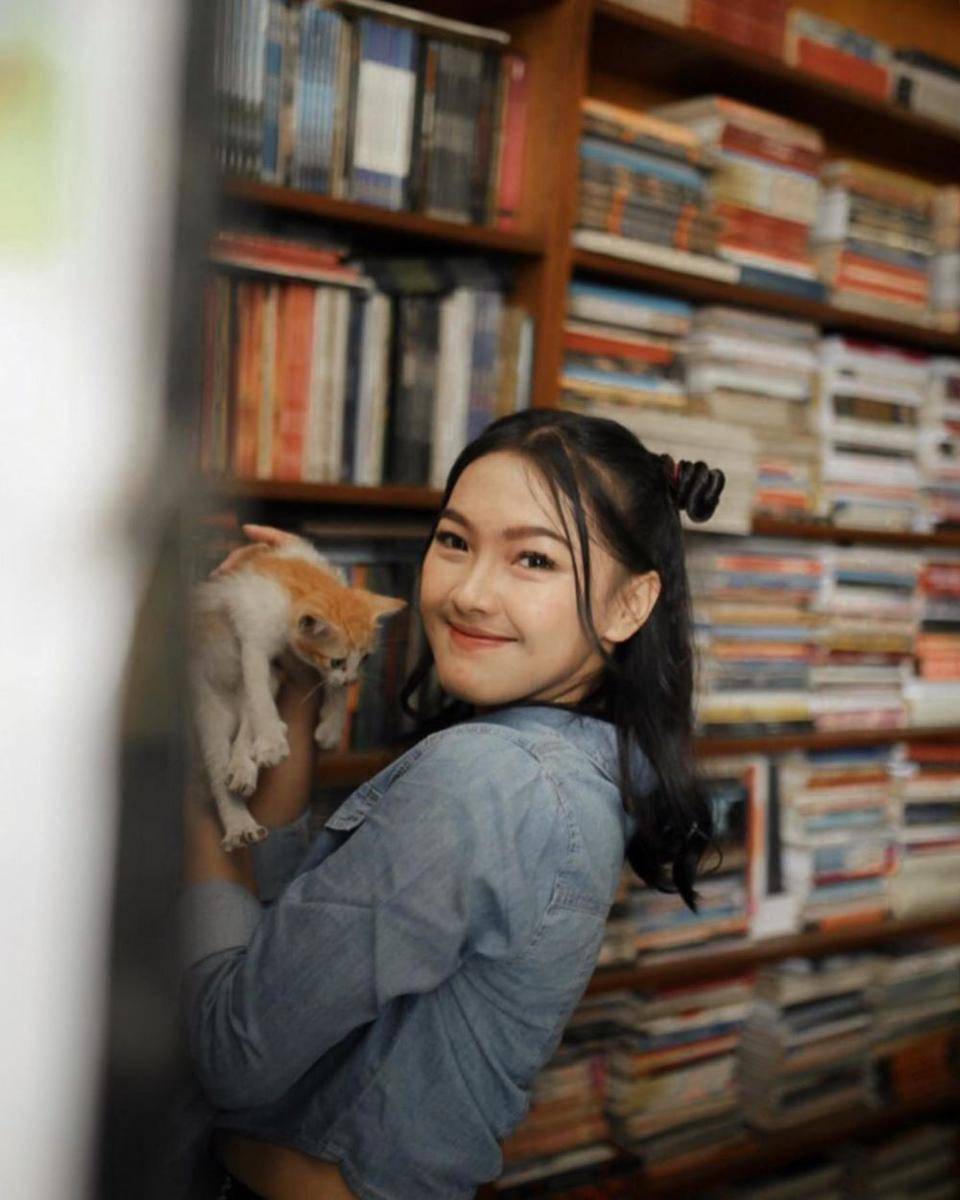 Instagram.com/anariana27